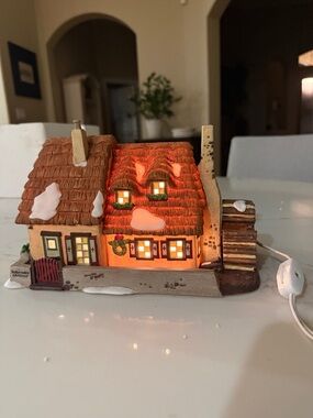 Department 56 Heritage Village Collect Dickens Village  Christmas Carol Cottage